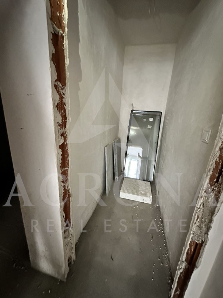 3 стаен апартамент на партерно ниво! С двор! Пред акт 16! - 0