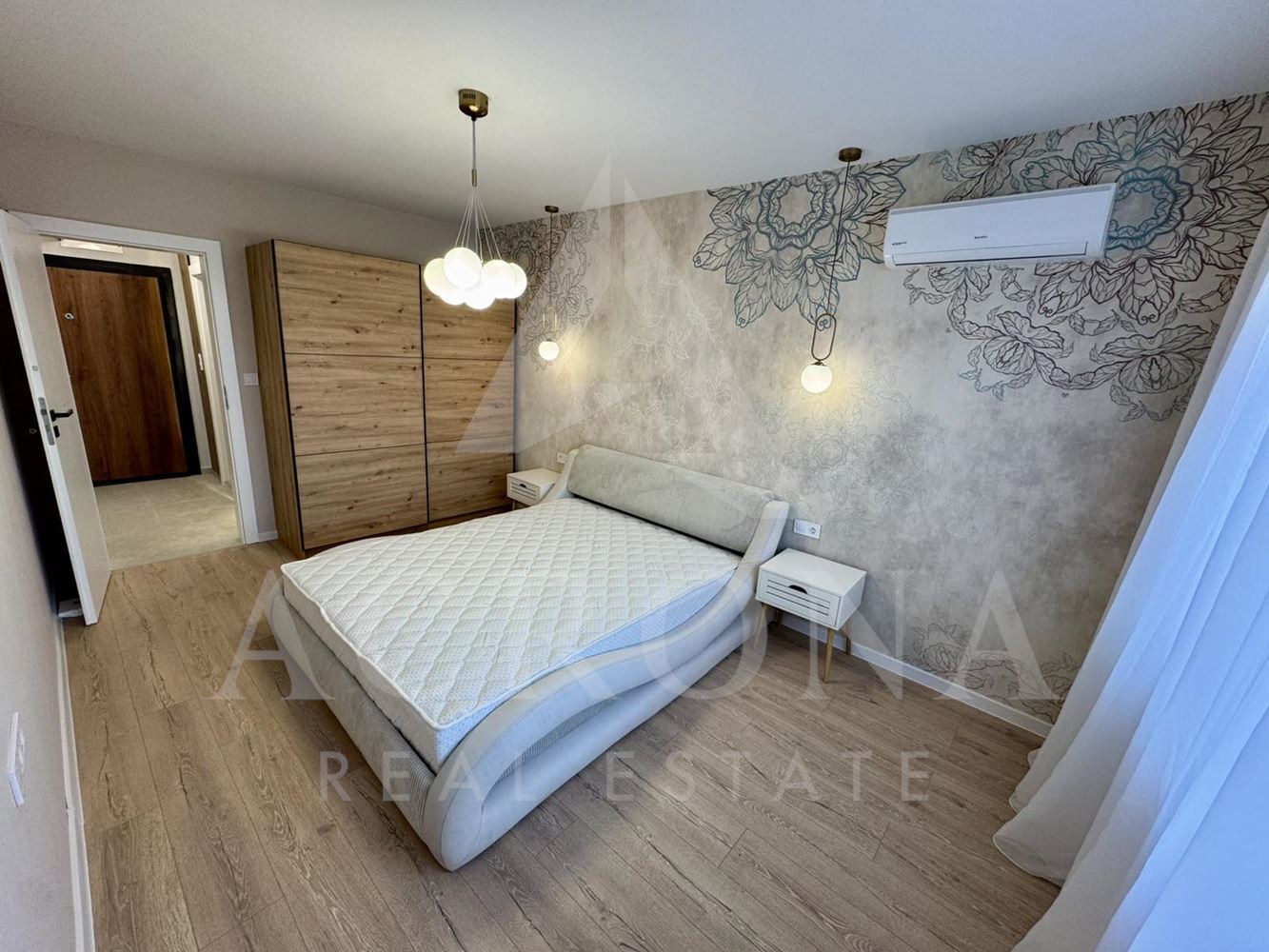 Стилен двустаен на Остромила-0 Стилен двустаен на Остромила - 0