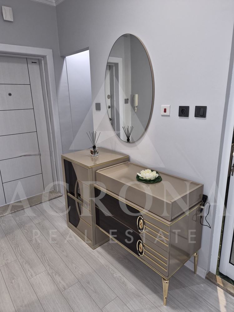 Тристаен в Кючук Париж - 0