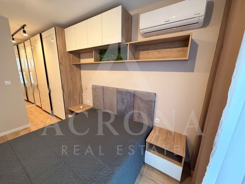 Двустаен обзаведен на Остромила - 0