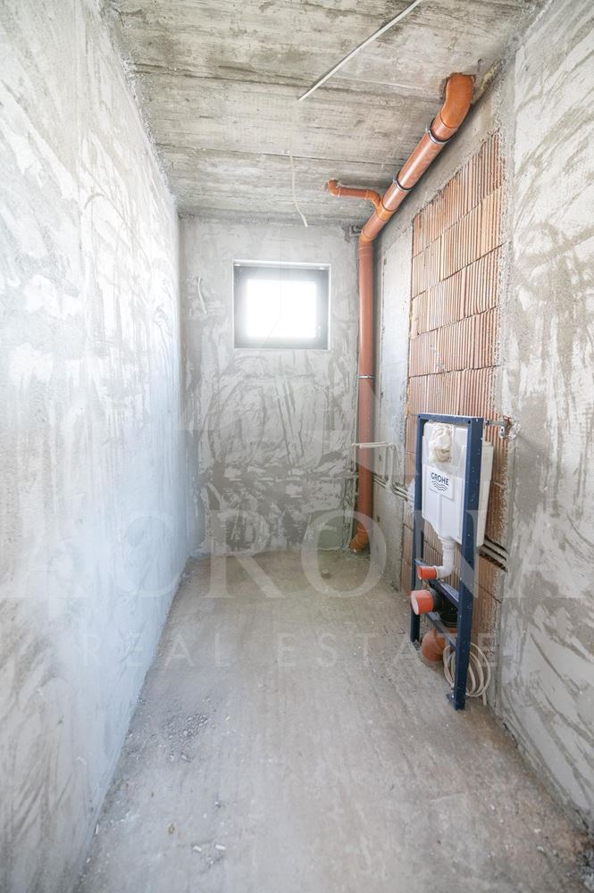 Еднофамилна самостоятелна къща с. Маноле - 0