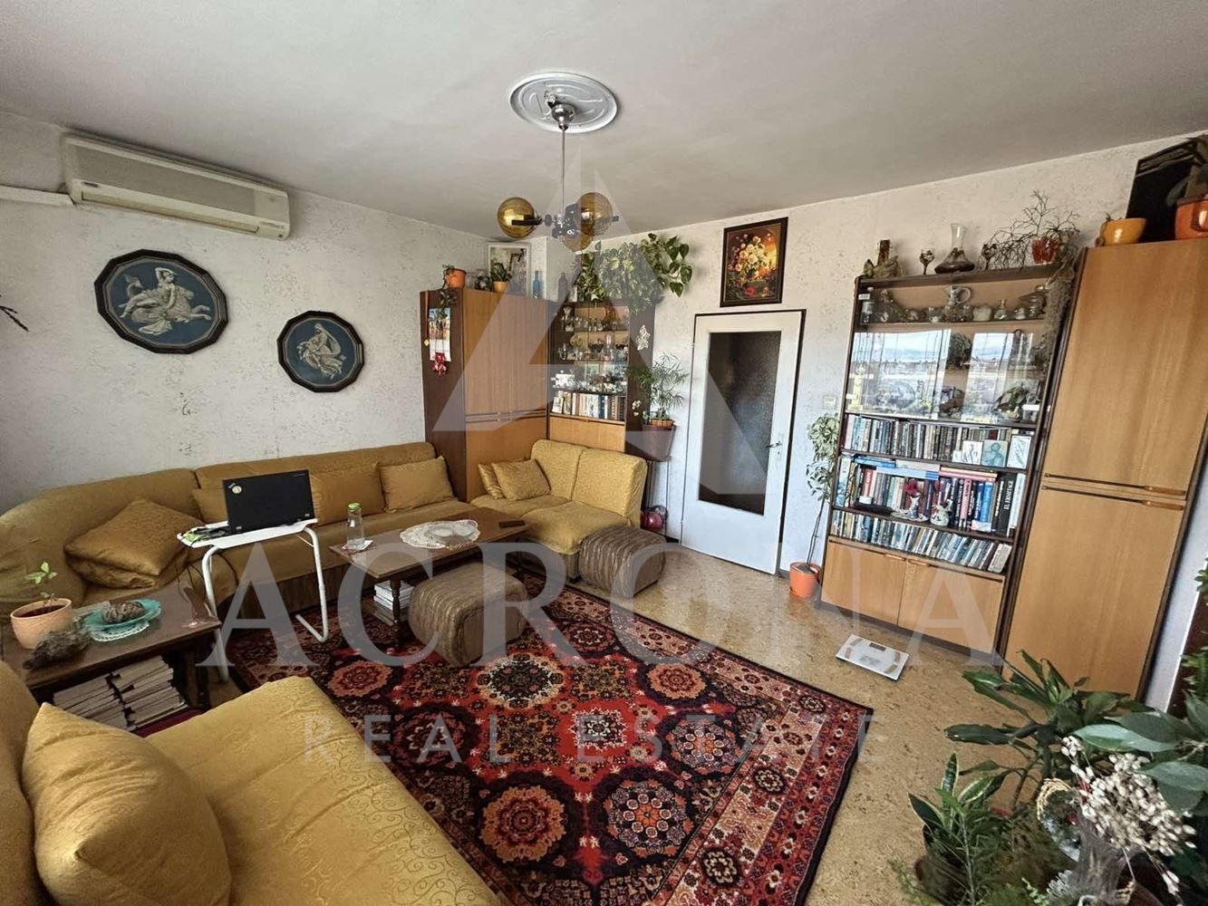 2 стаен! Възможност за преустройство! Среден етаж! Реална квадратура! - 0