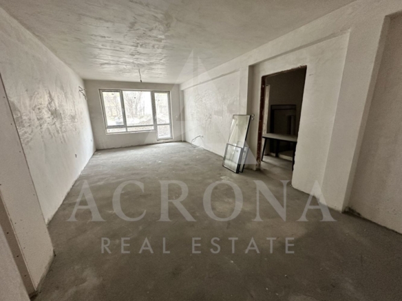 3 стаен апартамент на партерно ниво! С двор! Пред акт 16! - 0