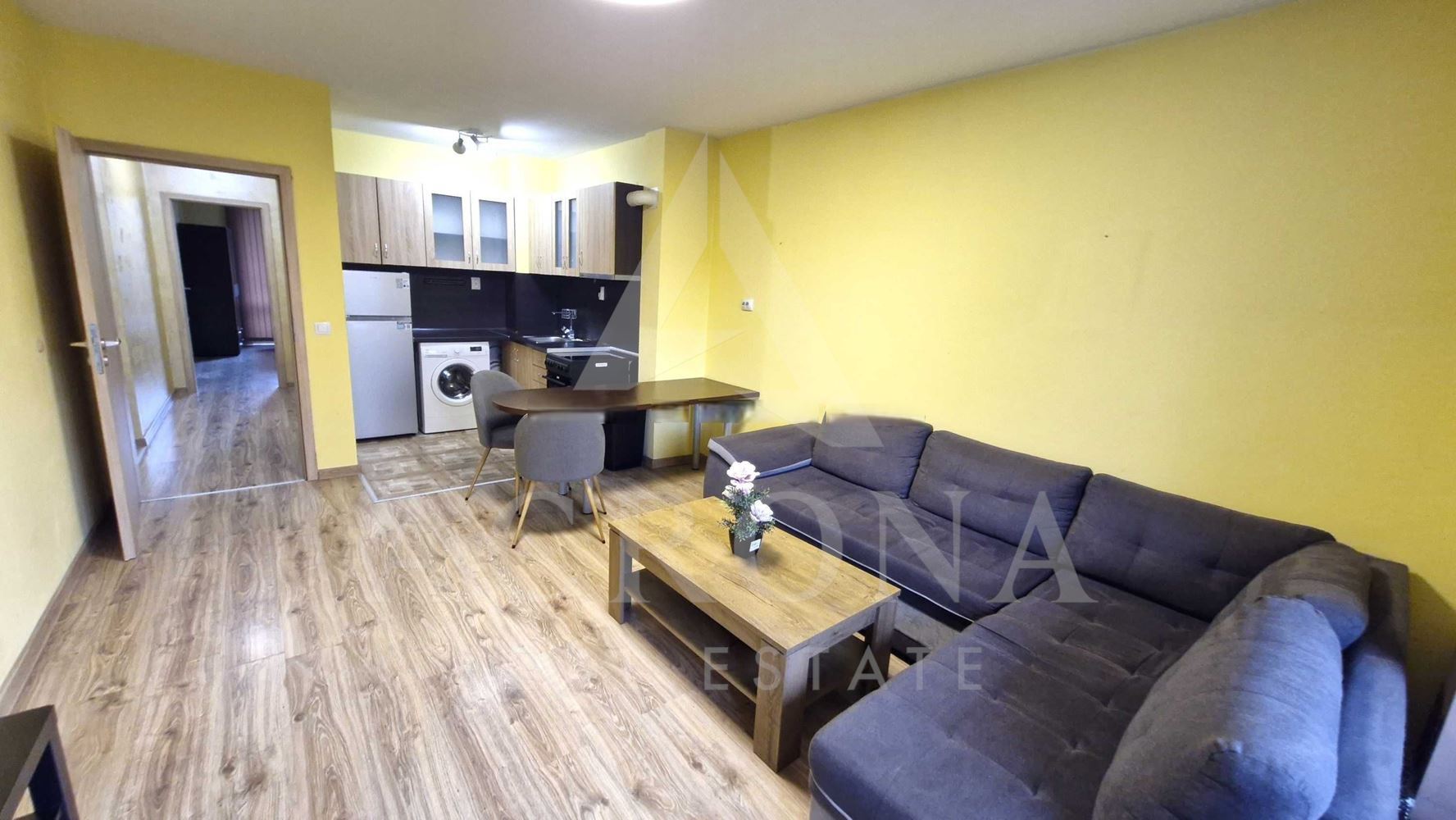 Обзаведен двустаен в Кючук Париж - 0