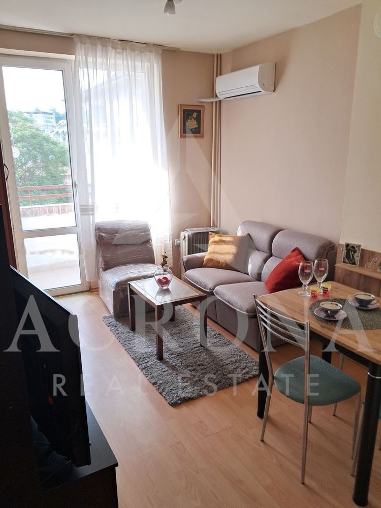 2 стаен! Обзаведен! След основен ремонт! Среден етаж!-0 2 стаен! Обзаведен! След основен ремонт! Среден етаж! - 0