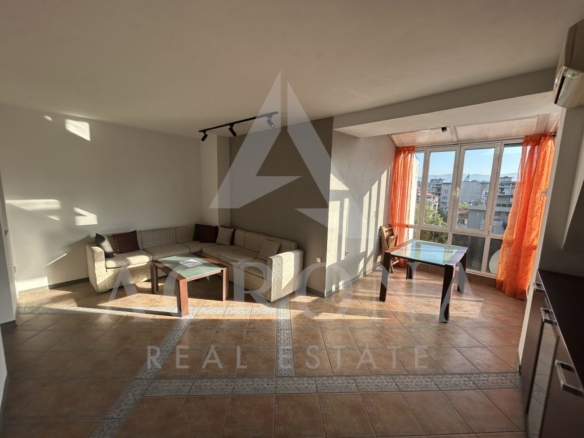 3 стаен! Много подходящ за инвестиция! До църквата "Св. Иван Рилски"! - 0