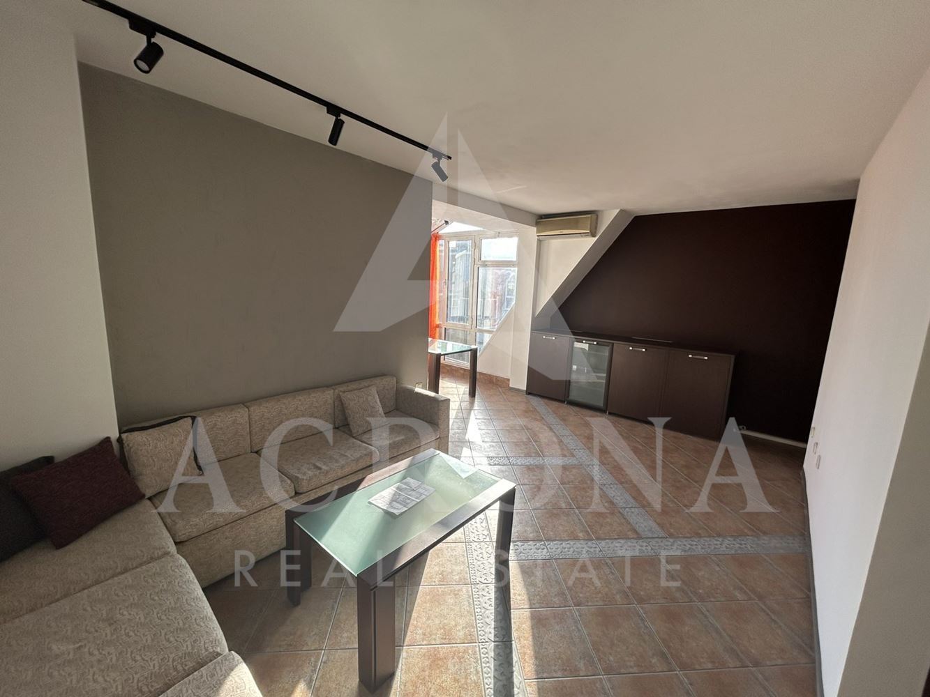 3 стаен! Много подходящ за инвестиция! До църквата “Св. Иван Рилски”!-0 3 стаен! Много подходящ за инвестиция! До църквата "Св. Иван Рилски"! - 0