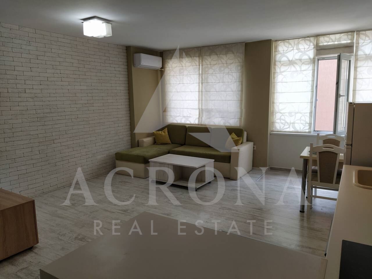 Обзаведен тристаен в Центъра-0 Обзаведен тристаен в Центъра - 0