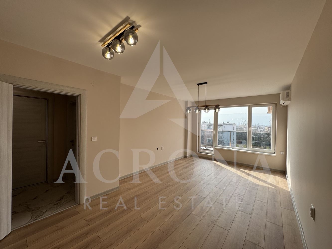 Двустаен до ключ с Акт 16 кв. Кючук Париж-0 Двустаен до ключ с Акт 16 кв. Кючук Париж - 0