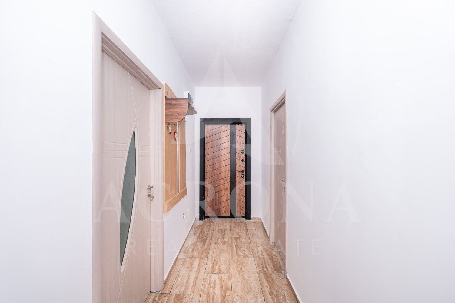 Двустаен в Кючук Париж-0 Двустаен в Кючук Париж - 0