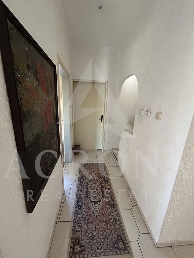 Тристаен в Тракия - 0