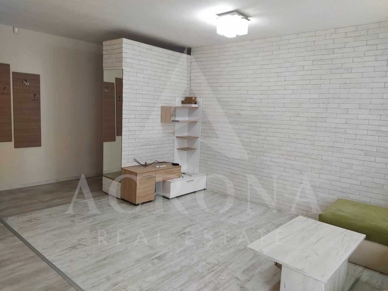 Обзаведен тристаен в Центъра-0 Обзаведен тристаен в Центъра - 0