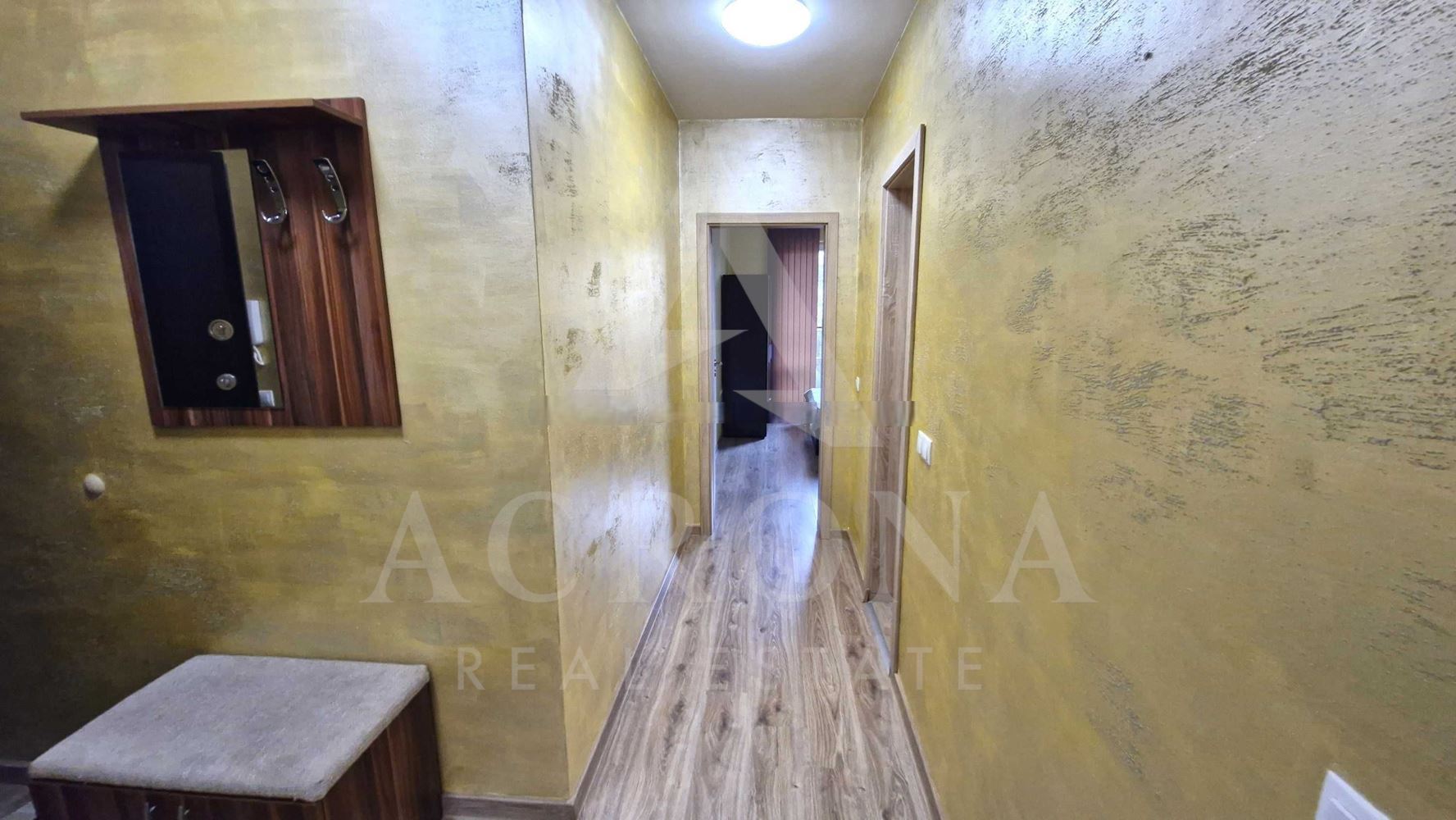 Обзаведен двустаен в Кючук Париж - 0