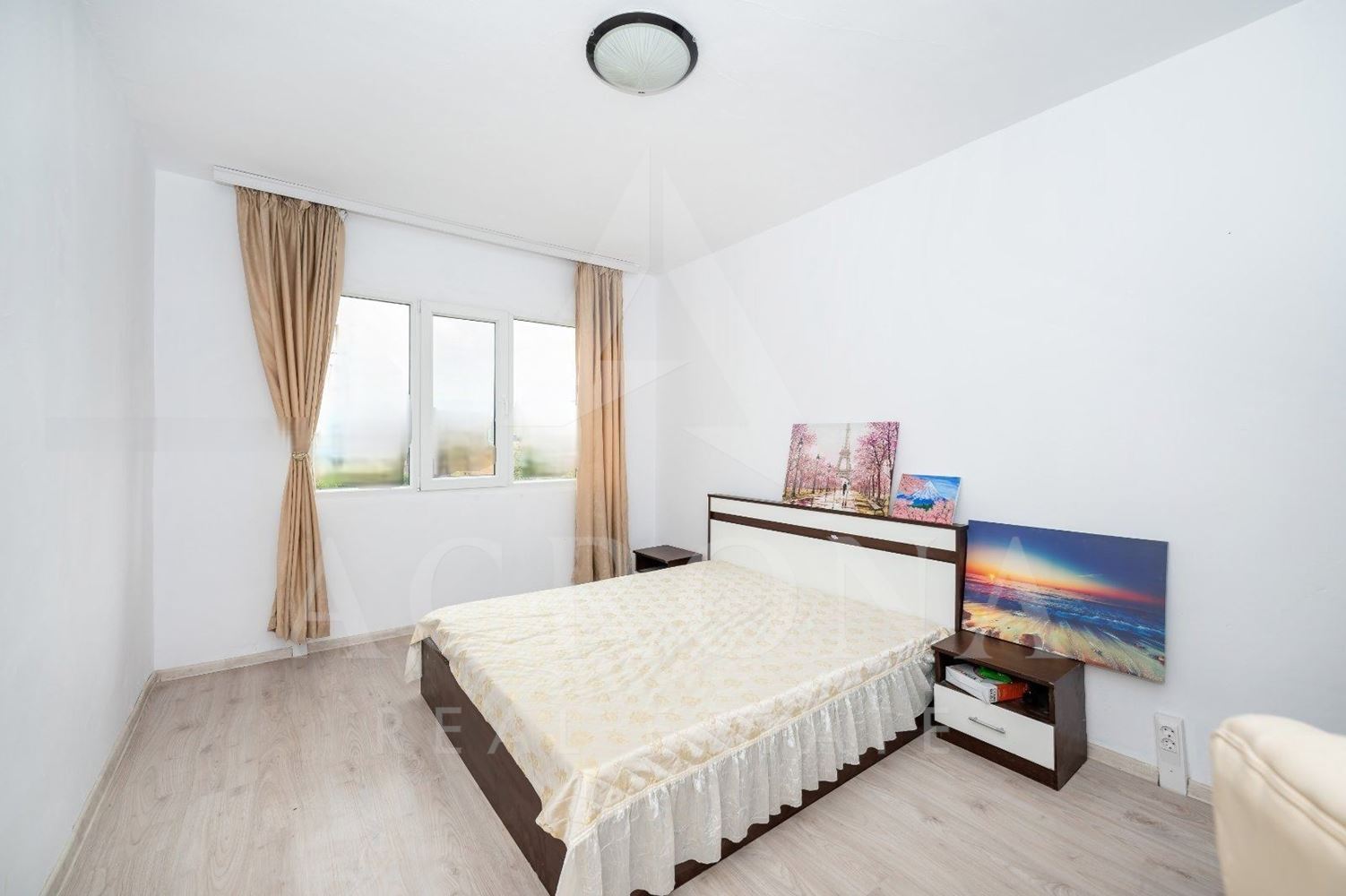 Двустаен в Кючук Париж-0 Двустаен в Кючук Париж - 0