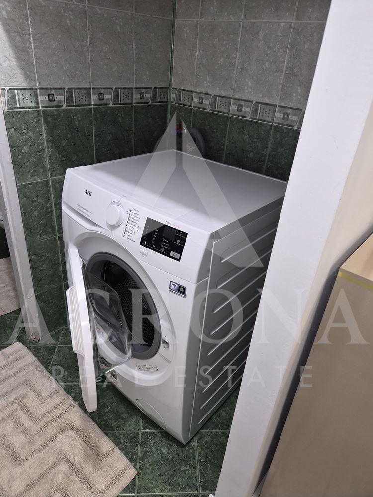 Тристаен в Кючук Париж - 0