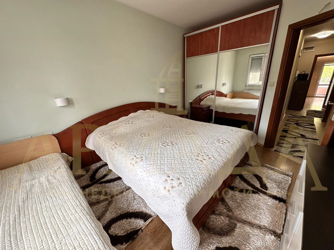 3 стаен! Напълно обзаведен и оборудван! В близост до кафе-бар Extreme!-0 3 стаен! Напълно обзаведен и оборудван! В близост до кафе-бар Extreme! - 0