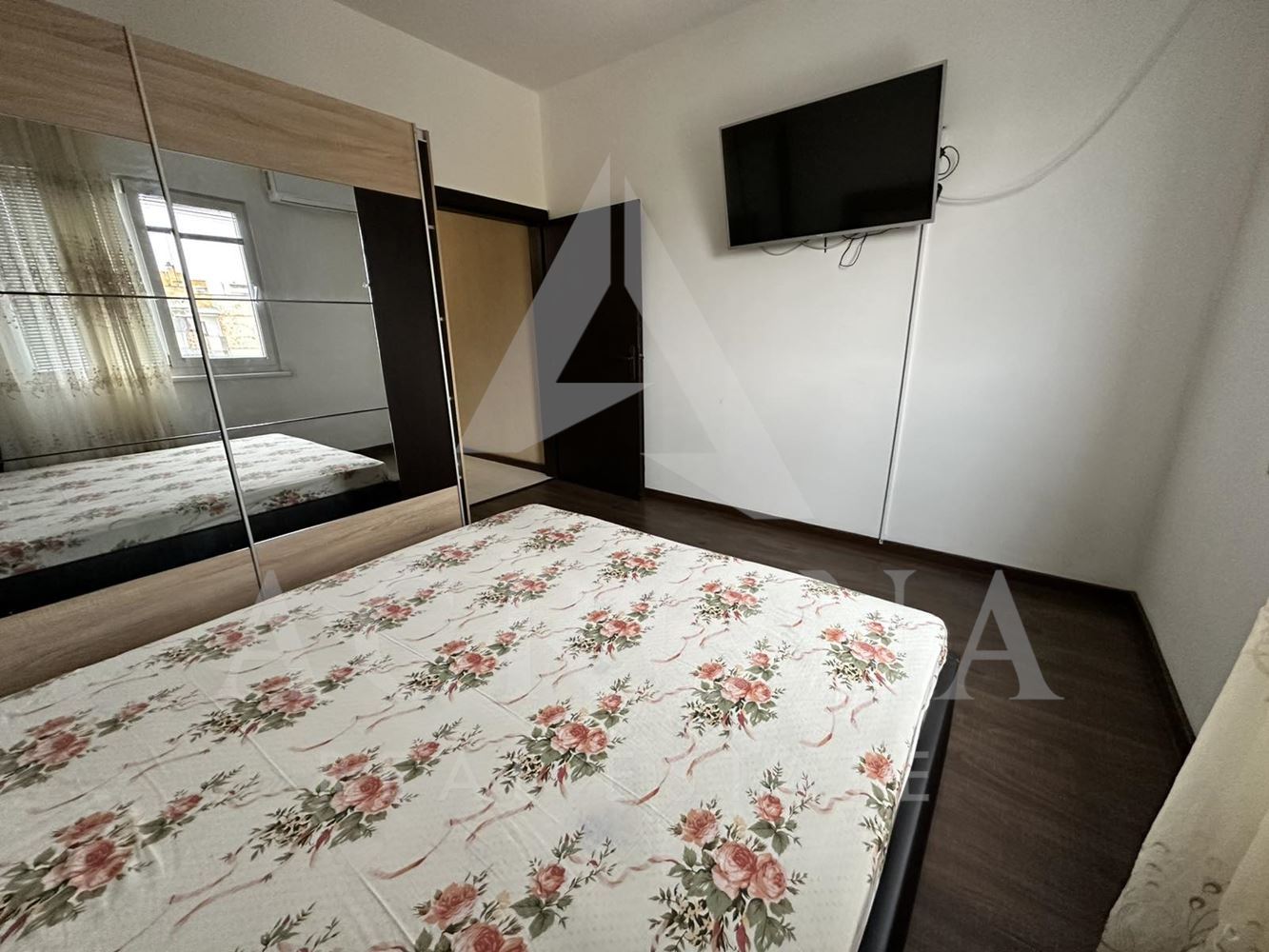 Тристаен в Гагарин - 0