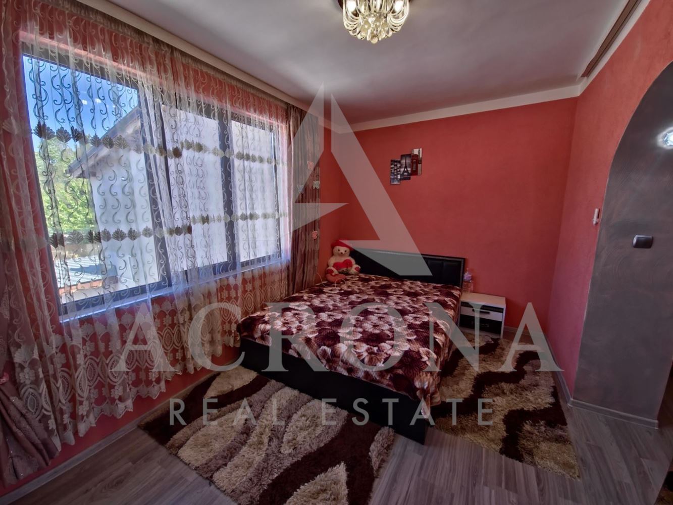 Самостоятелна масивна къща с търговско помещение! Разработен бизнес-хранителен магазин!-0 Самостоятелна масивна къща с търговско помещение! Разработен бизнес-хранителен магазин! - 0