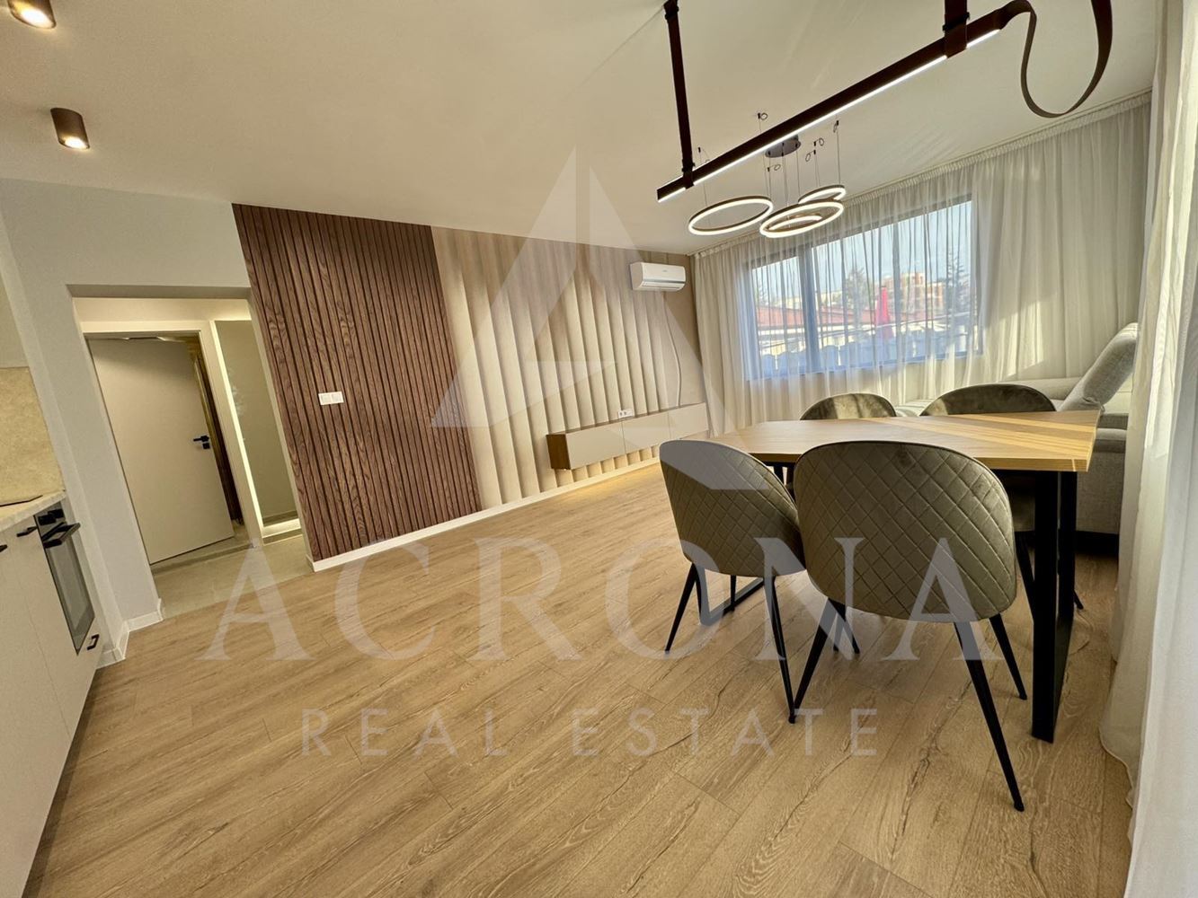 Стилен двустаен на Остромила-0 Стилен двустаен на Остромила - 0