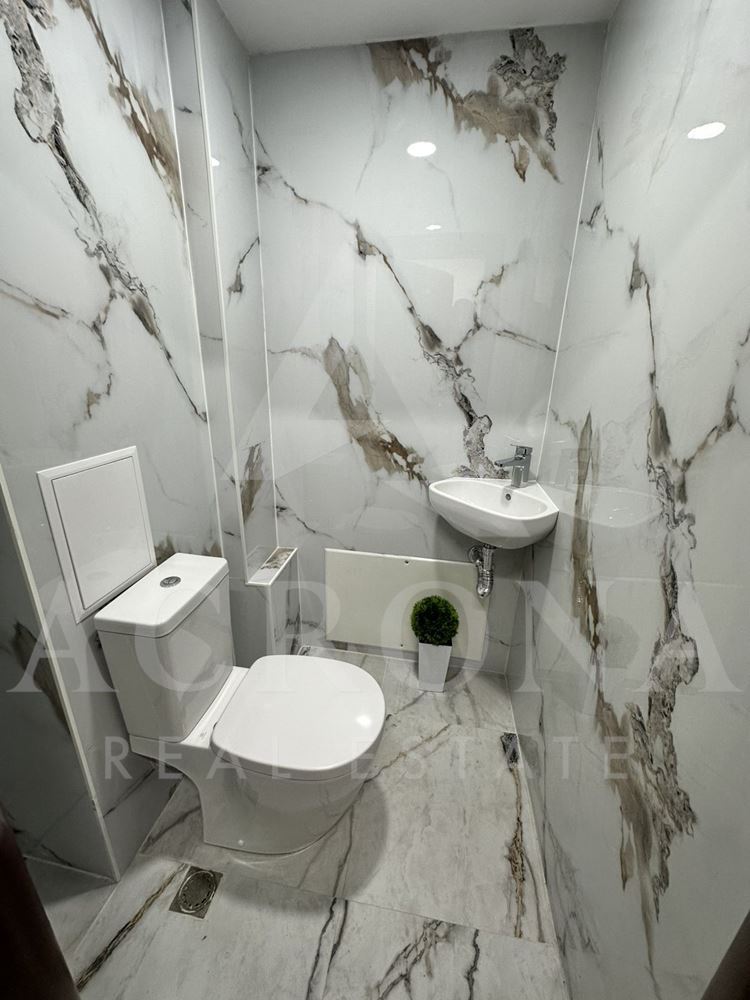 Луксозен тристаен в района на 2 ДКЦ - 0