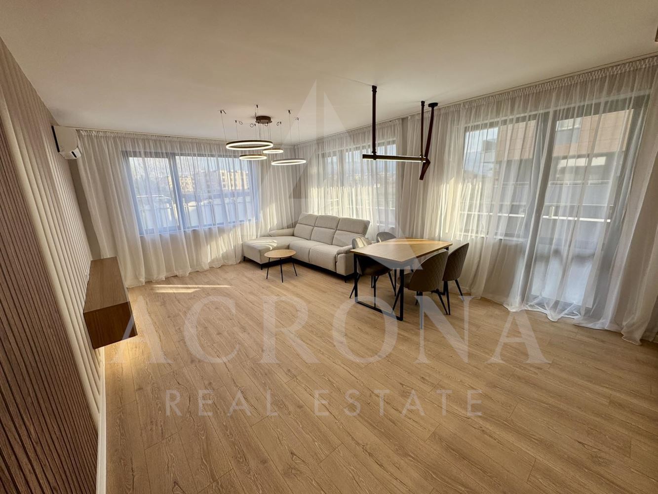 Стилен двустаен на Остромила-0 Стилен двустаен на Остромила - 0