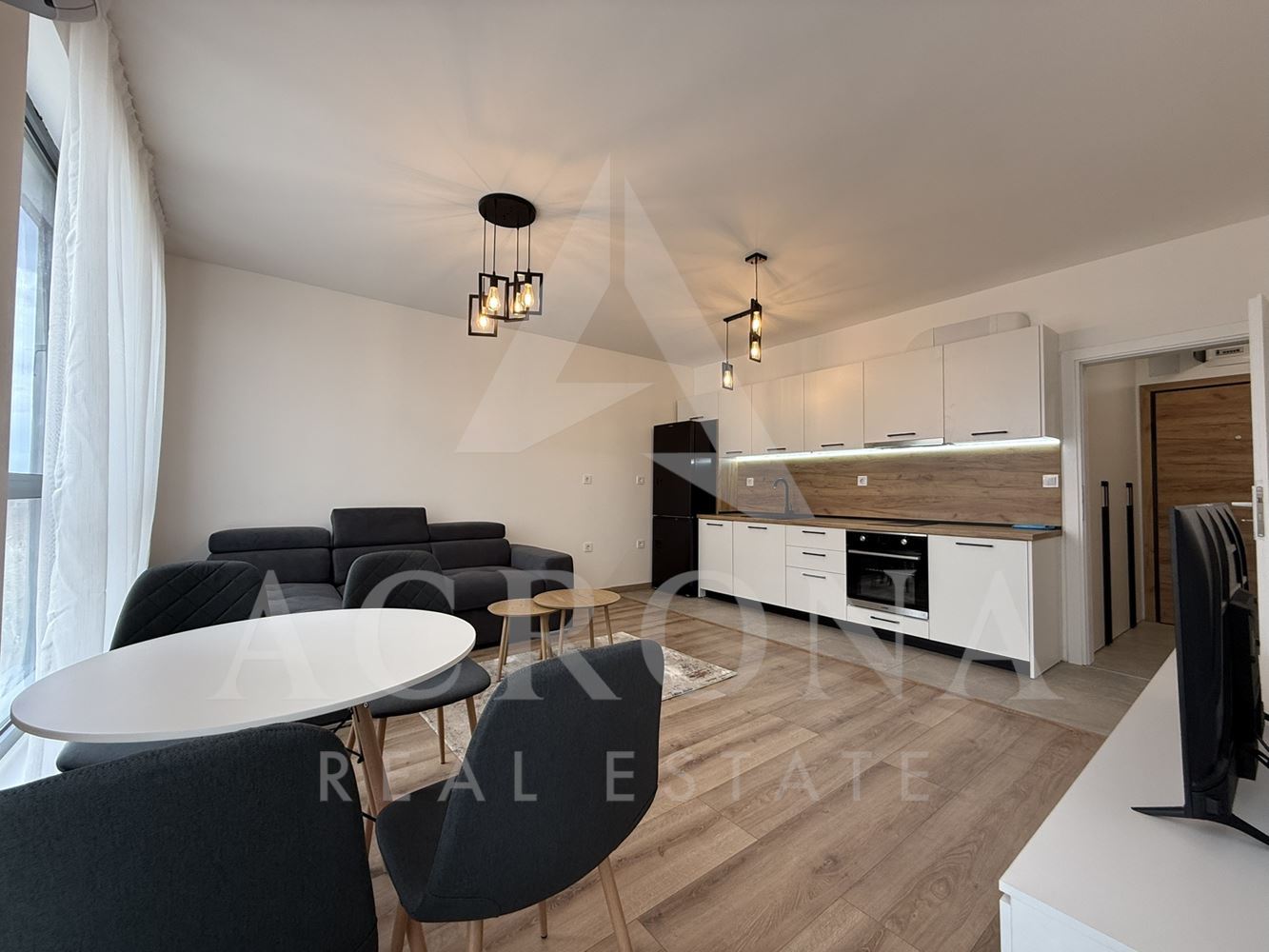 Чисто нов двустаен апартамент под наем - 0