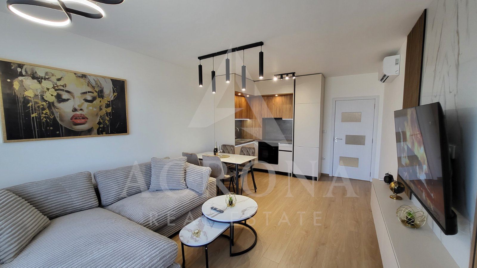 Обзаведен двустаен в Кючук Париж - 0