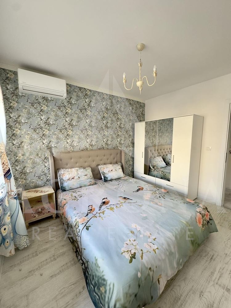 Тристаен обзаведен в Смирненски - 0