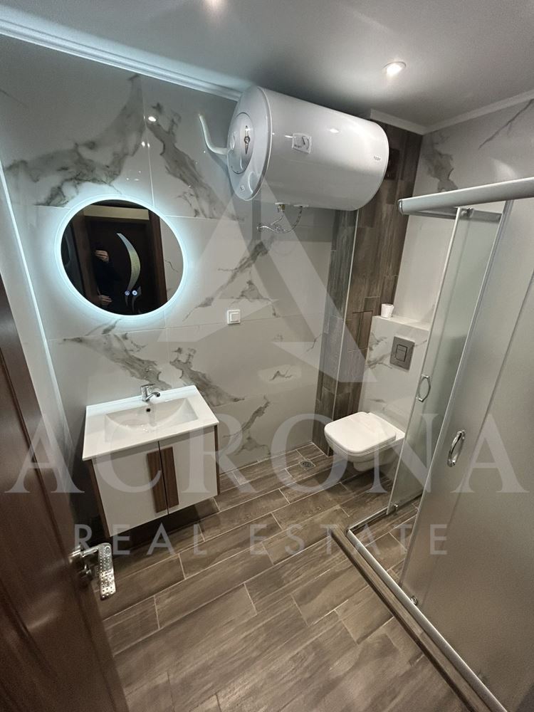 2-стаен обзаведен апартамент в Христо Смирненски - 0