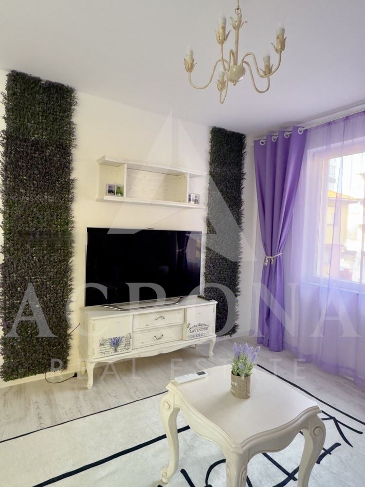 Тристаен обзаведен в Смирненски - 0