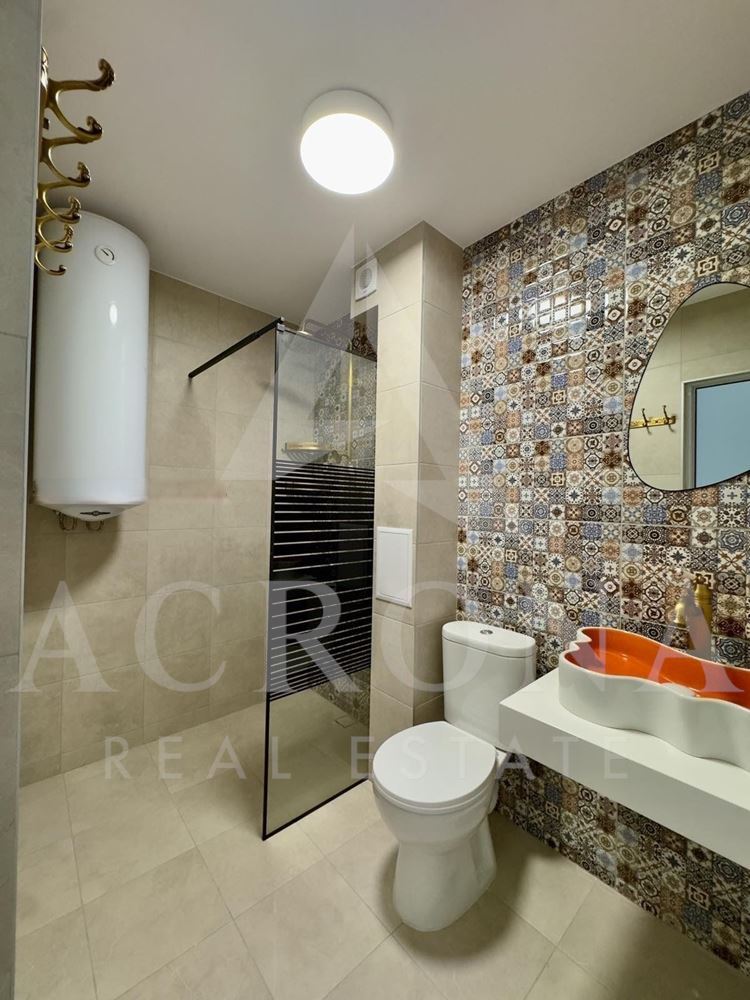 Тристаен обзаведен в Смирненски - 0