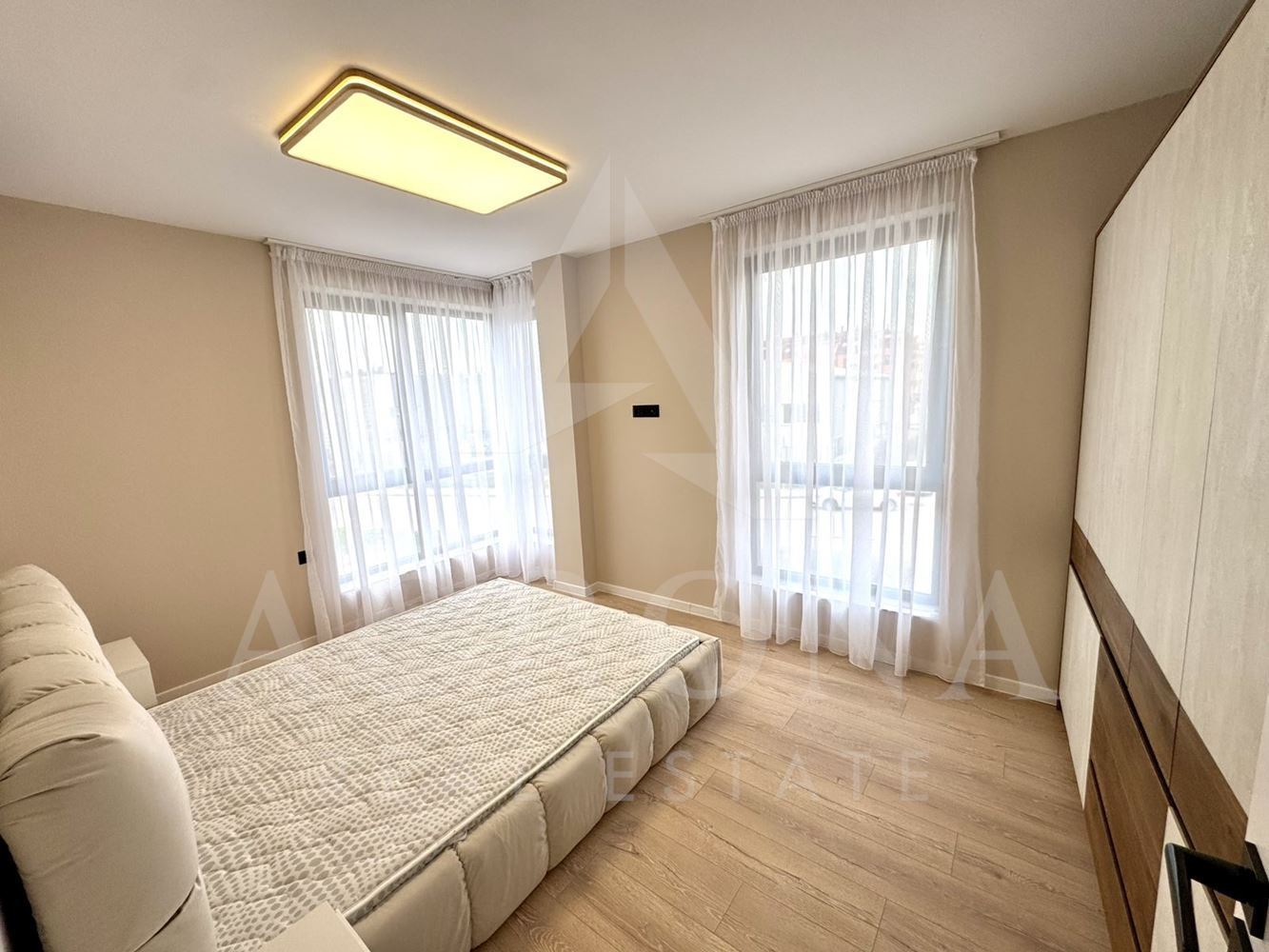 Стилен двустаен с АКТ 16 на Остромила - 0