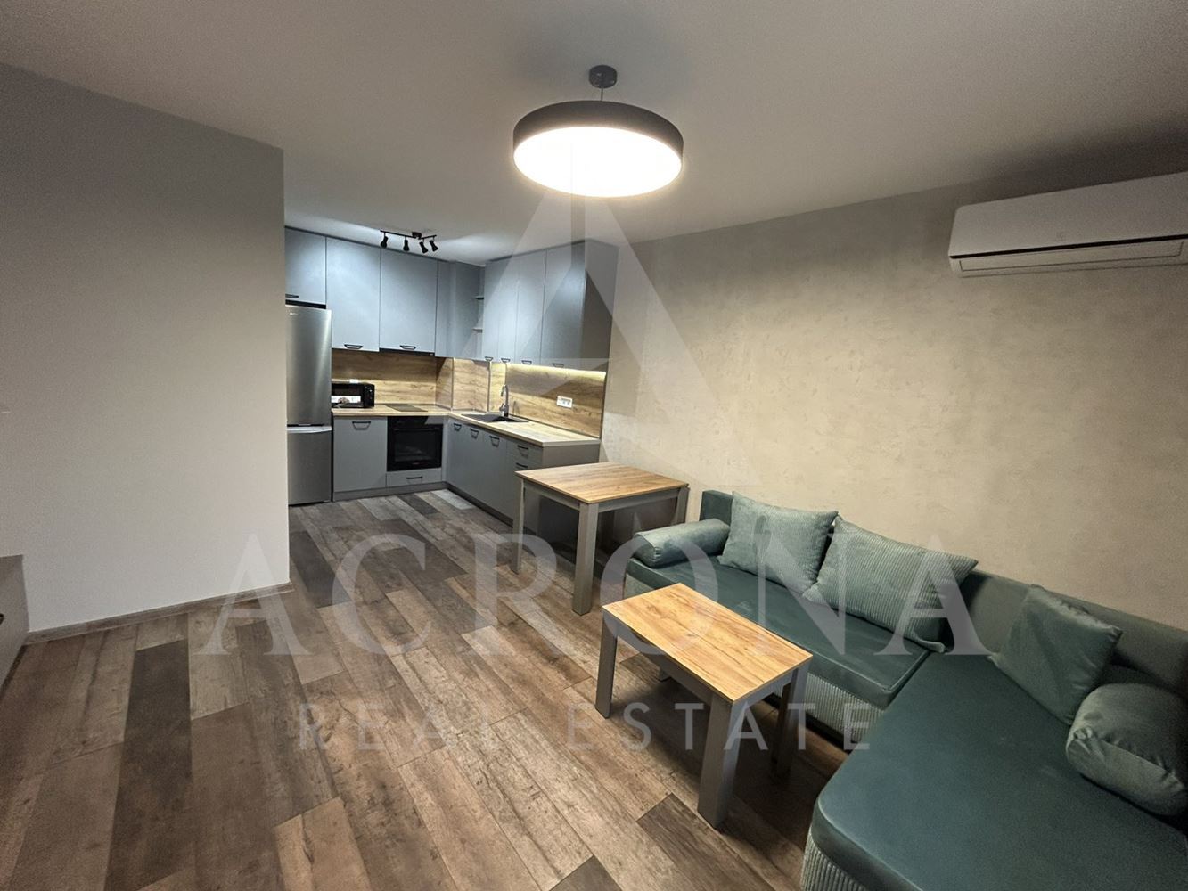 2-стаен обзаведен апартамент в Христо Смирненски - 0