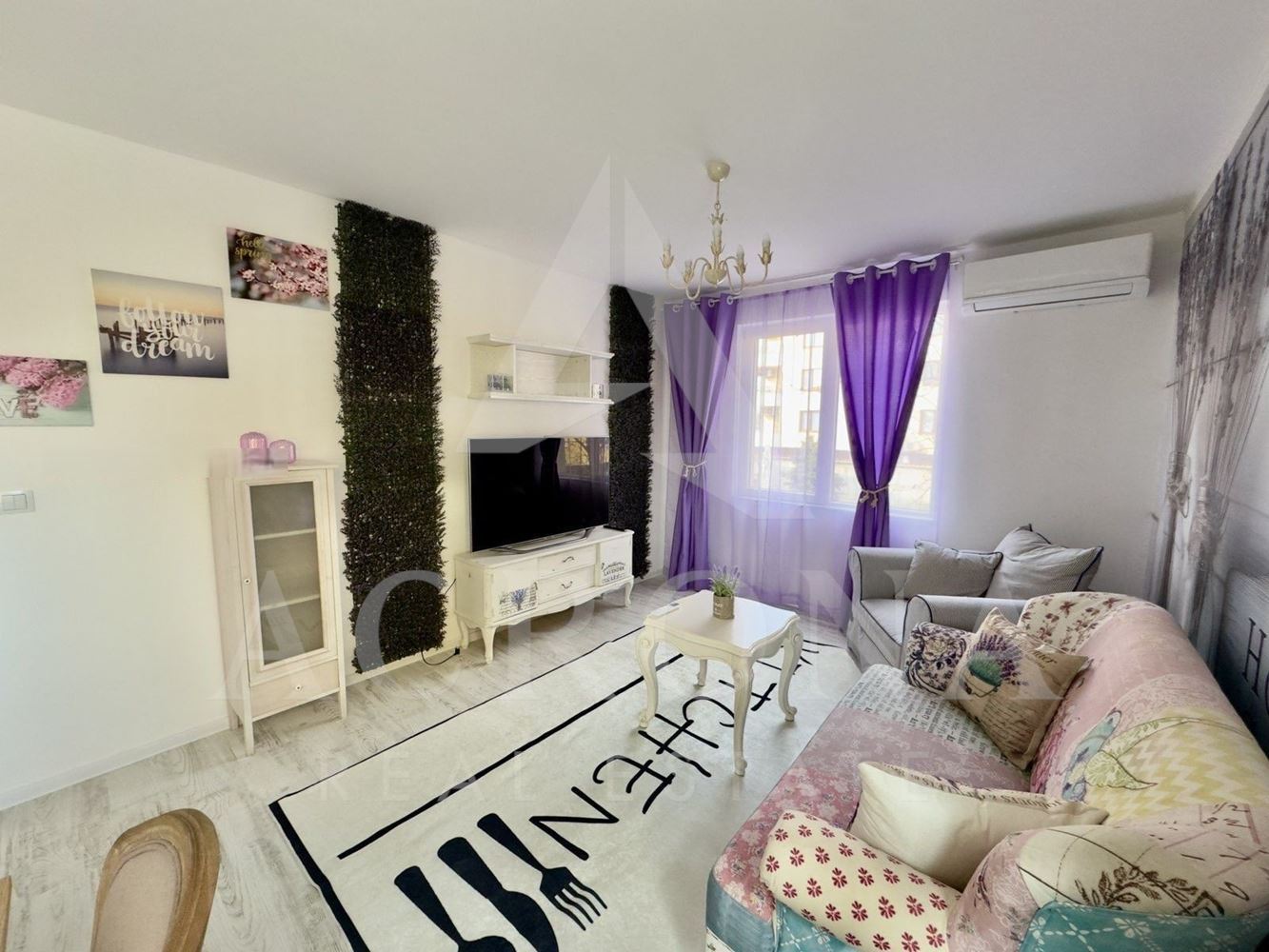 Тристаен обзаведен в Смирненски - 0