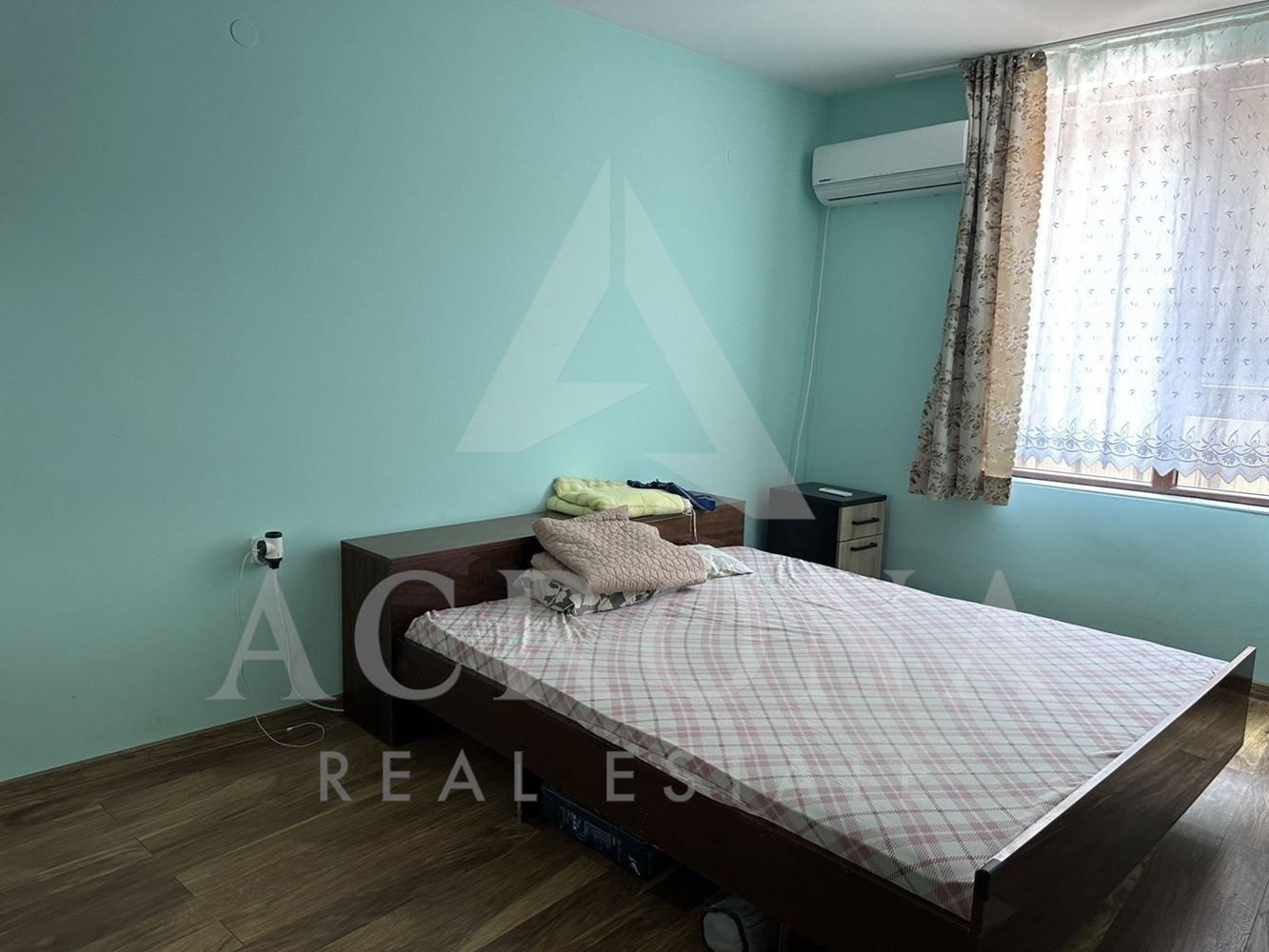 Обзаведен тристаен в Тракия - 0