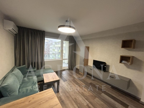 2-стаен обзаведен апартамент в Христо Смирненски - 0