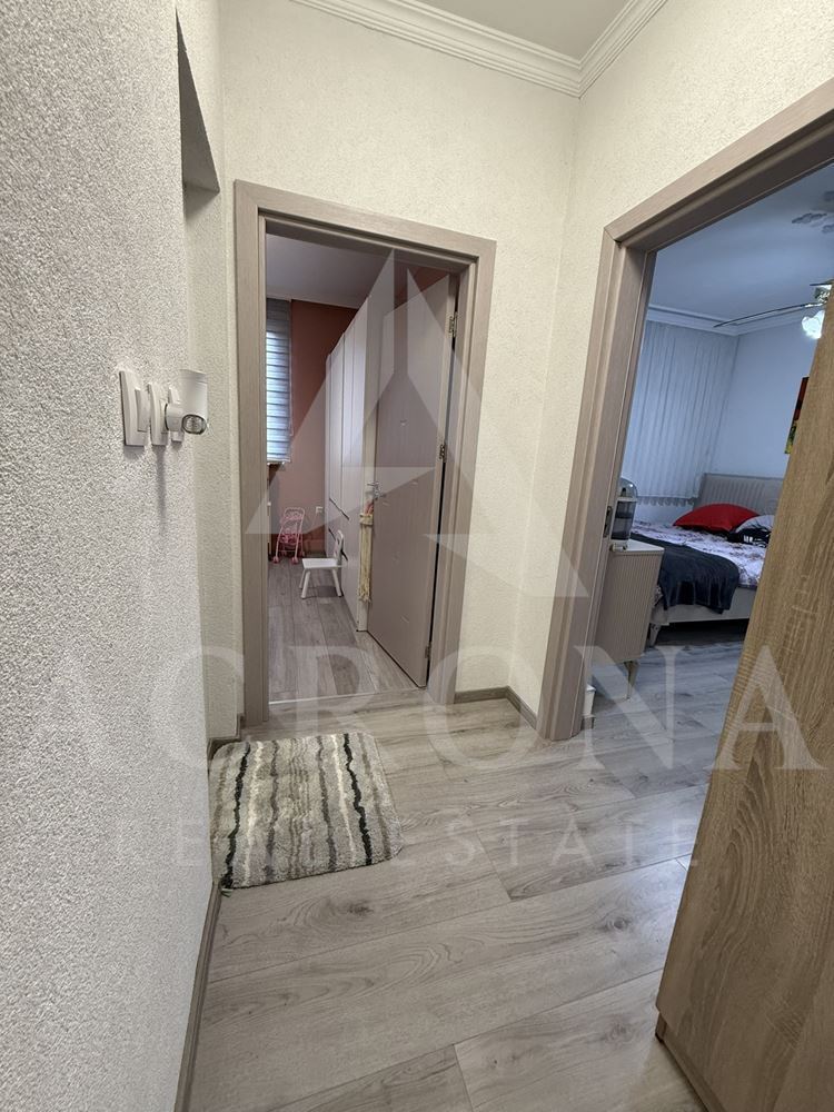 Етаж от къща в гр. Асеновград - 0